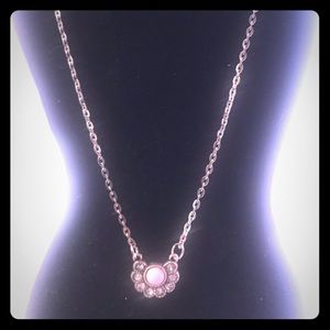 Beautiful color silver necklace included earrings